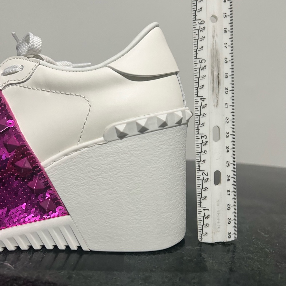 NWOT AUTHENTIC Valentino Garavani Rockstud Untitled Platform Sneakers. BEAUTIFUL - Picture 14 of 16